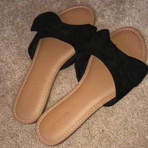 Cute black sandals